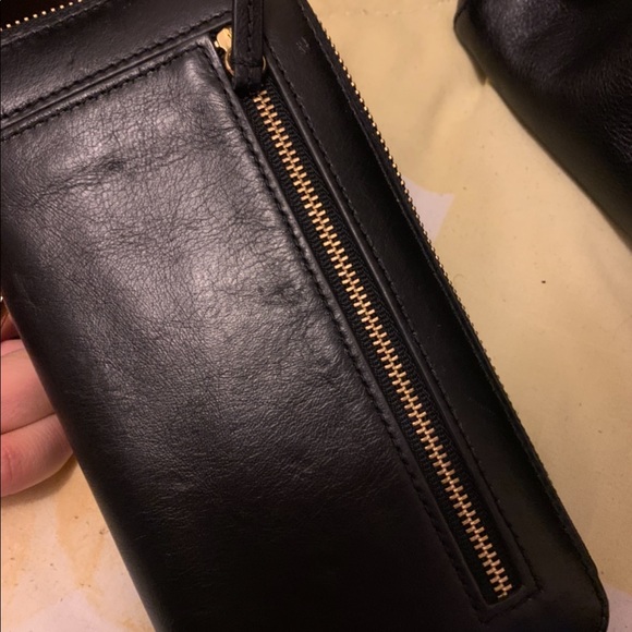 Fossil crossbody and wallet - Picture 3 of 5
